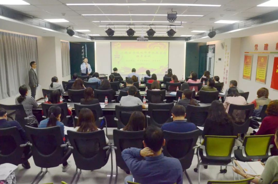 _l(f)^(q)(w)ڽ_С΢I(y)pMo(do)h